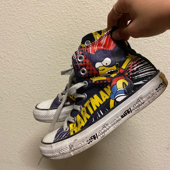 The Simpsons limited edition Converse shoes - Picture 3 of 4